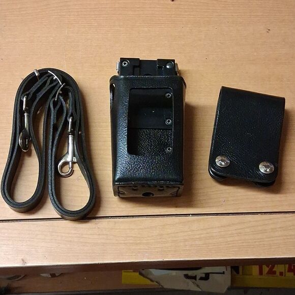2-Harris Macom 2-way Radio Holster KRY 101 1605/12 R2B, strap, & bonus belt clip - Picture 2 of 10